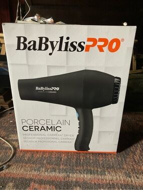 BaByliss Pro Black Hair Dryer - Porcelain Ceramic